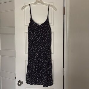 Old Navy Ditsy Floral Print Fit and Flare Dress in Navy Blue Size Large